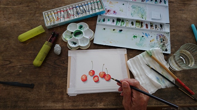 水彩絵の具、パレットに筆があればボタニカル・アートを始められる