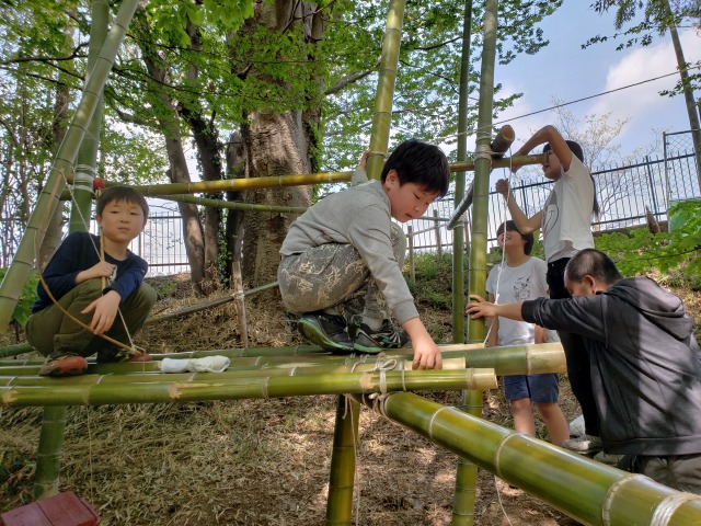 「せりぼう」の手作りの遊び場（一例）